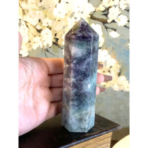 Large rainbow fluorite tower generator
